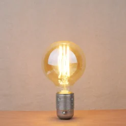 Ampoule ambrée LED globe - E27/8,8W