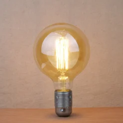 Ampoule ambrée LED globe - E27/8,8W