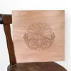 Assise de chaise gravée à découper