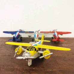 Avion à rétro-friction