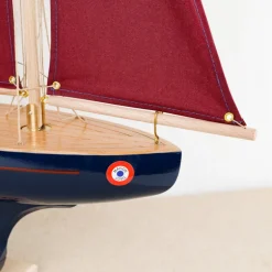 Bateau Saint-Germain en bois Tirot