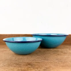 Bol à soupe en émail turquoise