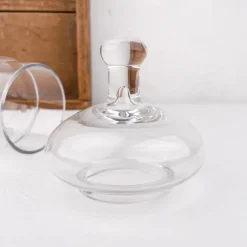 Bonbonnière en verre à pied