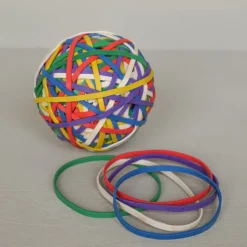 Boule de 270 élastiques