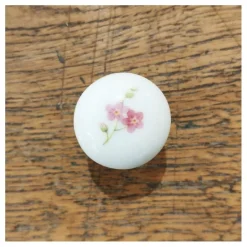 Bouton de tiroir en porcelaine motif fleuri