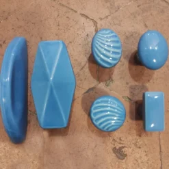 Boutons de porte & placards porcelaine bleu azur
