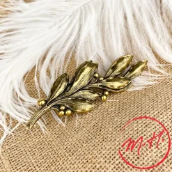 Broche rameau de laurier