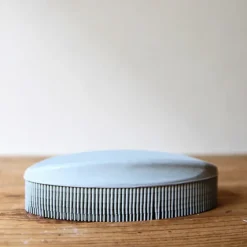 Brosse à habits caoutchouc naturel