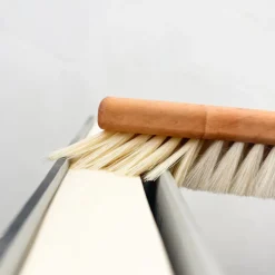 Brosse à livres