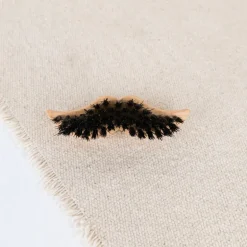 Brosse à moustache
