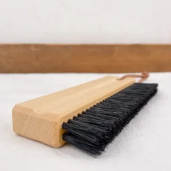 Brosse à moustiquaire