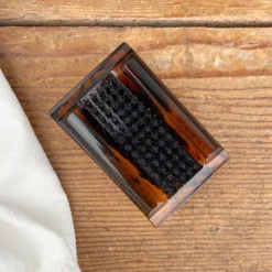 Brosse à Ongles en Poils de Sanglier et écailles