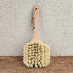 Brosse pour coussins de jardin