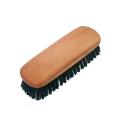 Brosse à vêtements