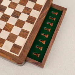 Échiquier à tiroir en bois