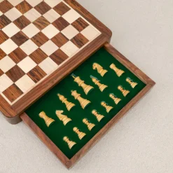 Échiquier à tiroir en bois