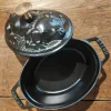 Cocotte en fonte cochonnet