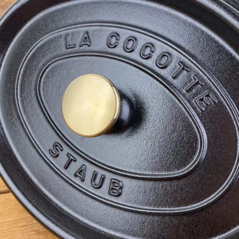 Cocotte en fonte ovale noire mate