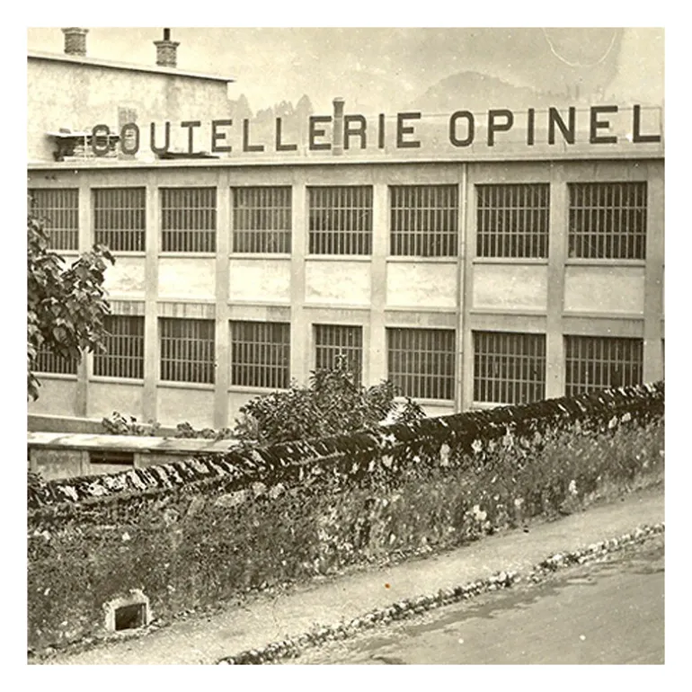 Coffret "Essentiels" d'Opinel en olivier