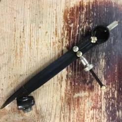 Compas porte-crayon