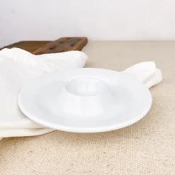 Coquetier ramasse-coque en porcelaine