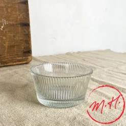 Coupelle en verre plissé