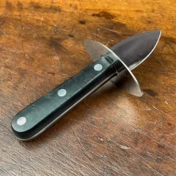 Couteau à huîtres avec garde