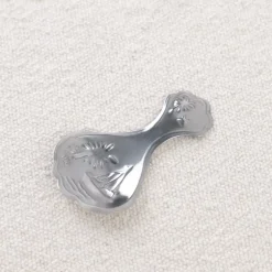Cuillère à thé festonnée