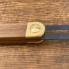 Fausse équerre en bois de rose et laiton