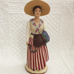 Femme à la lavande 18cm