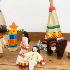 Figurines indiens et leur camp