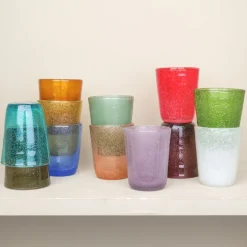 Gobelet en verre soufflé