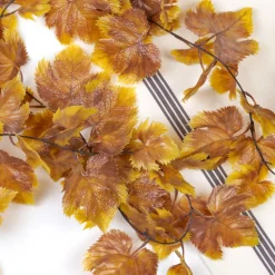 Guirlande de feuilles d'automne
