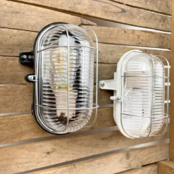 Lampe hublot en bakélite pour salle de bain