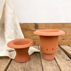 Lot de deux pots pour repousse