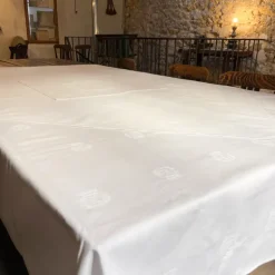 Lot de trois nappes de Noël