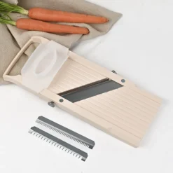 Mandoline japonaise