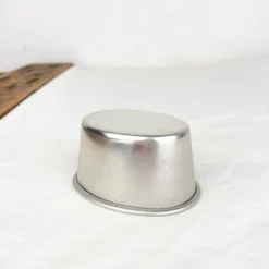Moule à aspic ovale en fer blanc