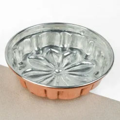 Moule à gâteau fleur en cuivre