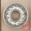 Moule à gâteau trois frères en fer blanc