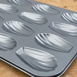 Moule à madeleines