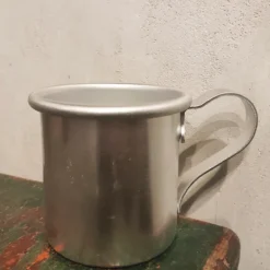 Mug en aluminium