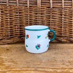 Mug en émail décor floral