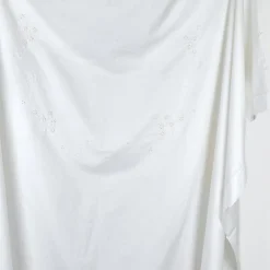Nappe en coton blanche brodée