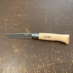 Opinel inox hêtre naturel