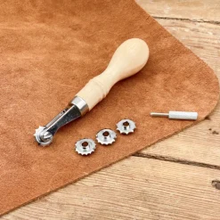 Outil de marquage pour points de couture Cuir