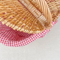 Panier motif Vichy rouge