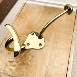 Patère porte-manteau double en laiton