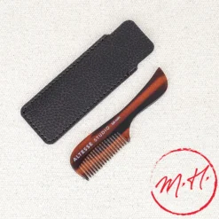Peigne à barbe et moustache