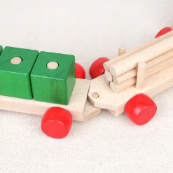 Petit train en bois